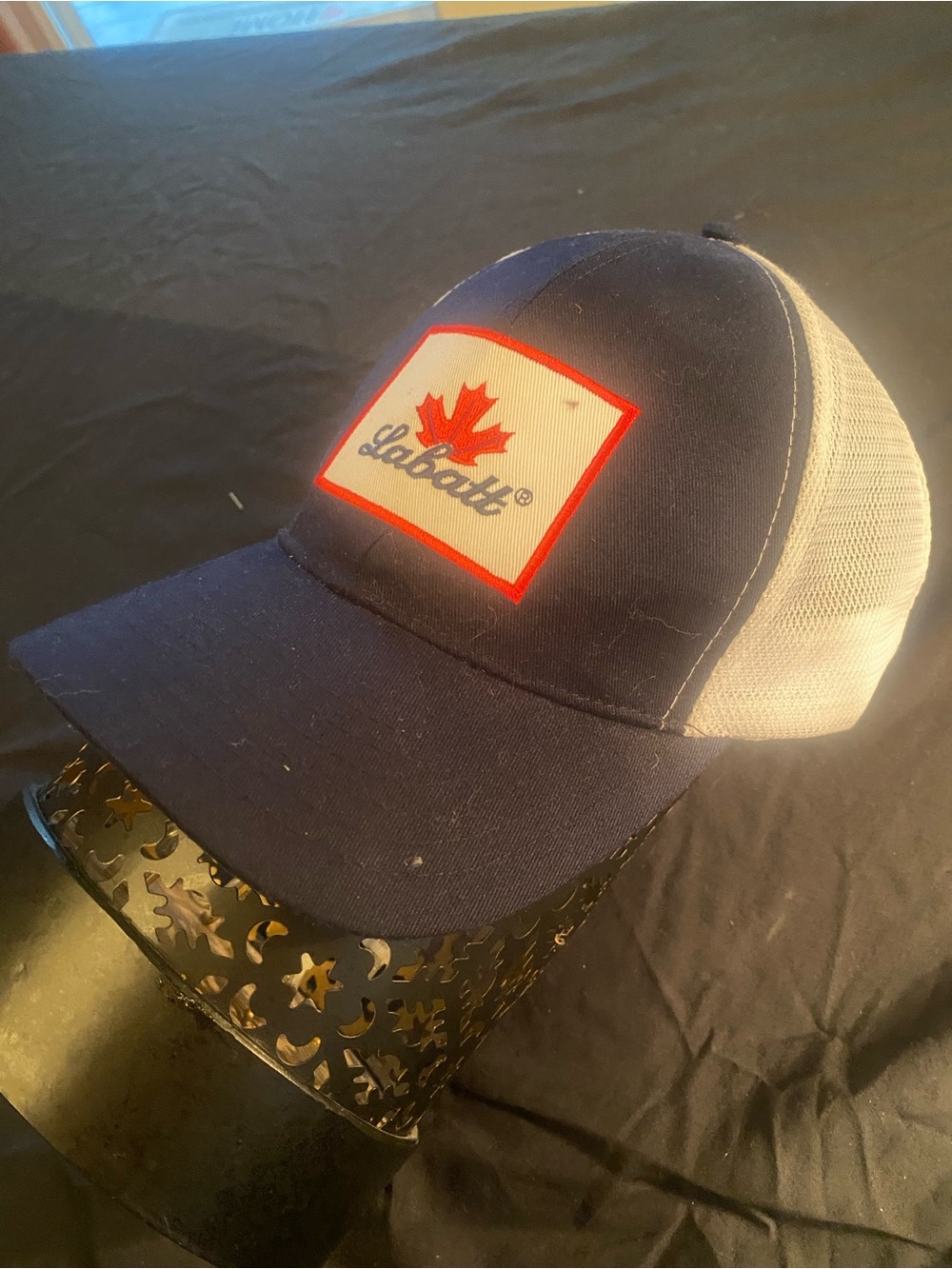 Labatt Blue Beer Trucker Hat Cap Navy Mesh SnapBack Maple Leaf Patch OSFM VTG